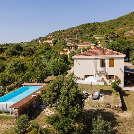 Nuras - Casa Tiria - Garden & Private Pool אלגהרו
