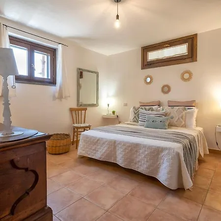 דירה Nuras - Casa Tiria - Garden & Private Pool אלגהרו
